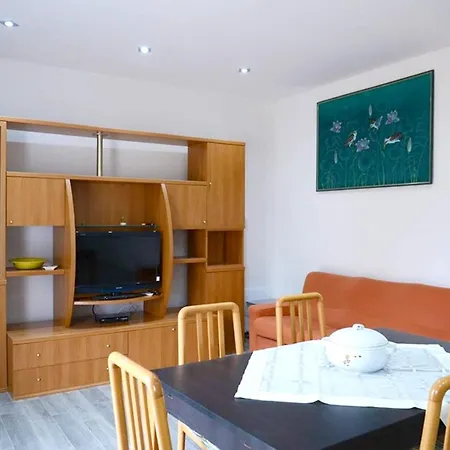 Comfortable House In La Pila With Terrace And Parking Holiday home *